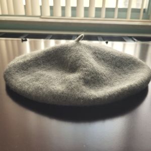 H&M Grey Beret